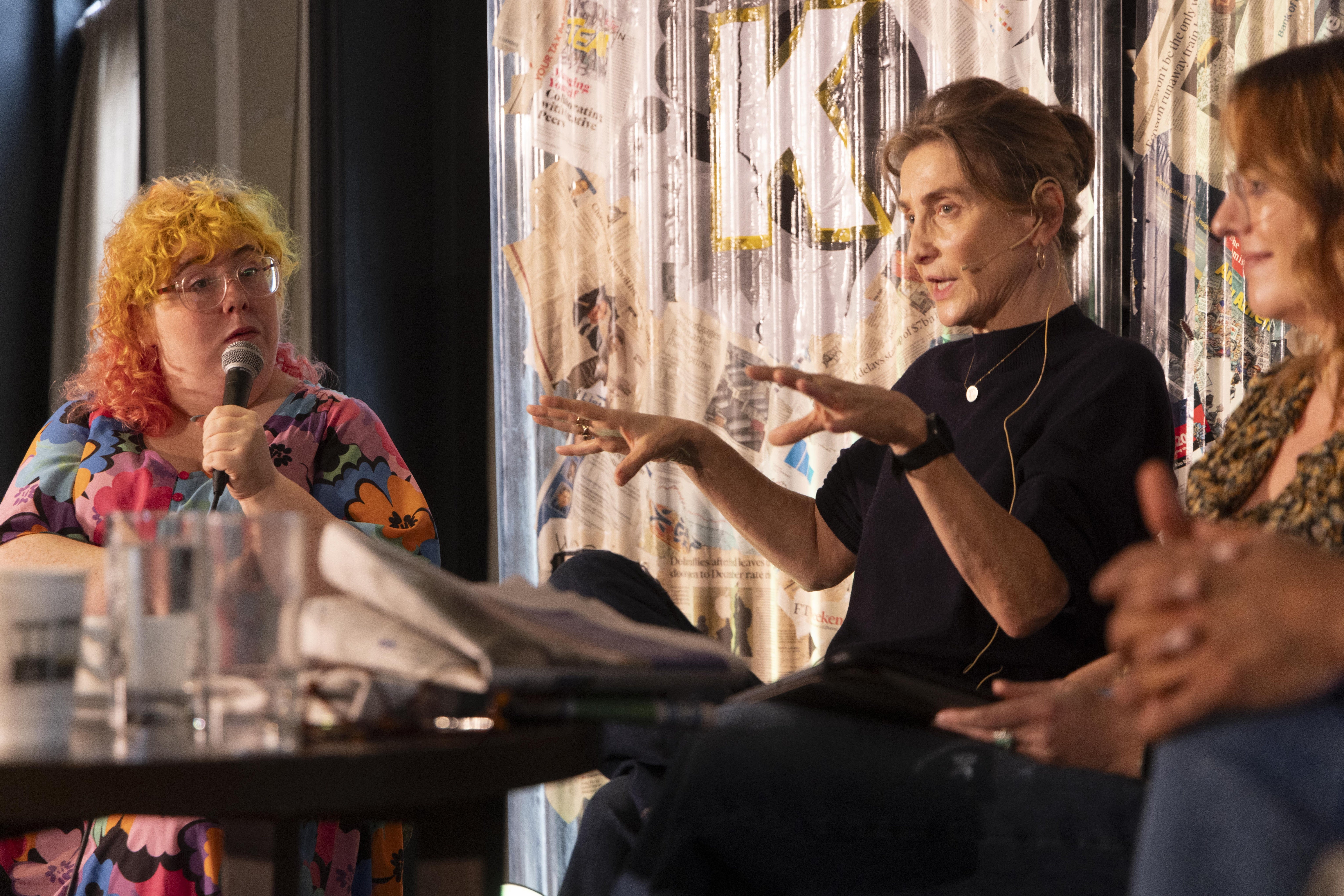 How Countries Get Rich?